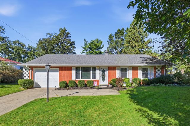 2141 W Mile Road, Springfield, OH 45503
