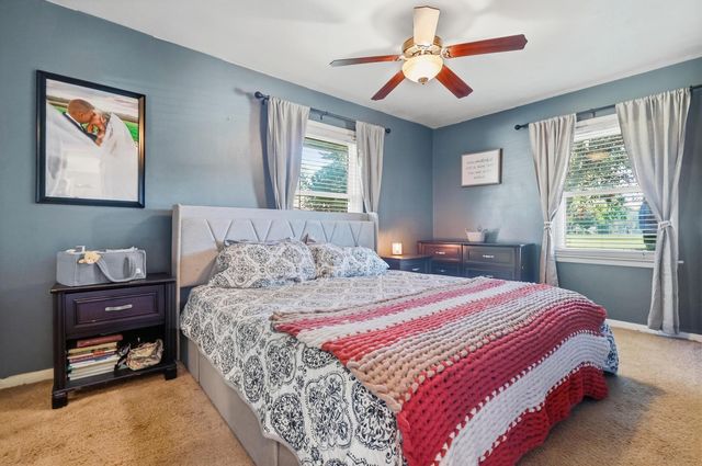 2141 W Mile Road, Springfield, OH 45503