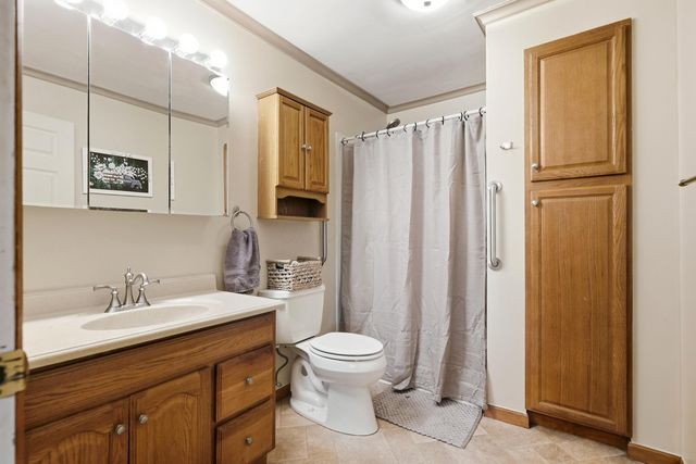 2141 W Mile Road, Springfield, OH 45503