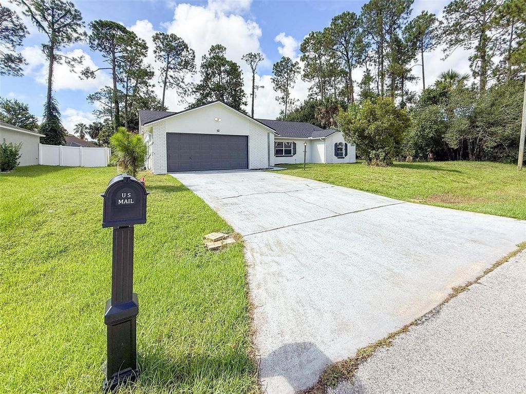 32 BARRISTER LANE, Palm Coast, FL 32137