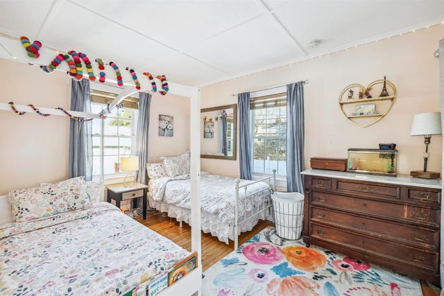 16 Davis Park, Plaistow, NH 03865