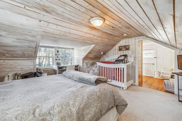 16 Davis Park, Plaistow, NH 03865