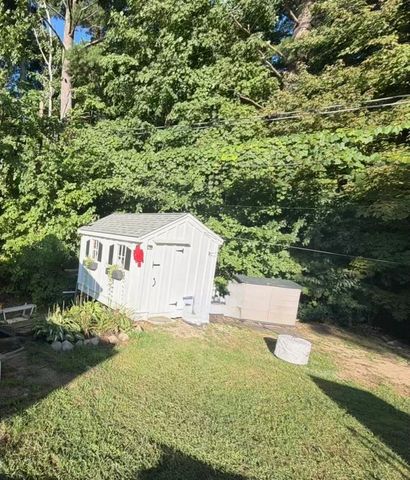 16 Davis Park, Plaistow, NH 03865