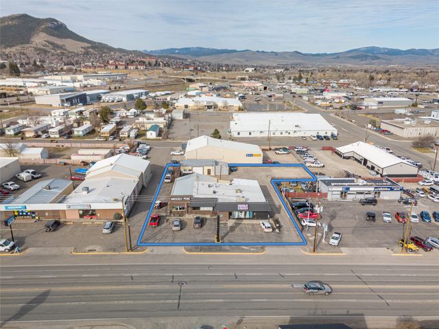 1740 N Montana Avenue, Helena, MT 59601