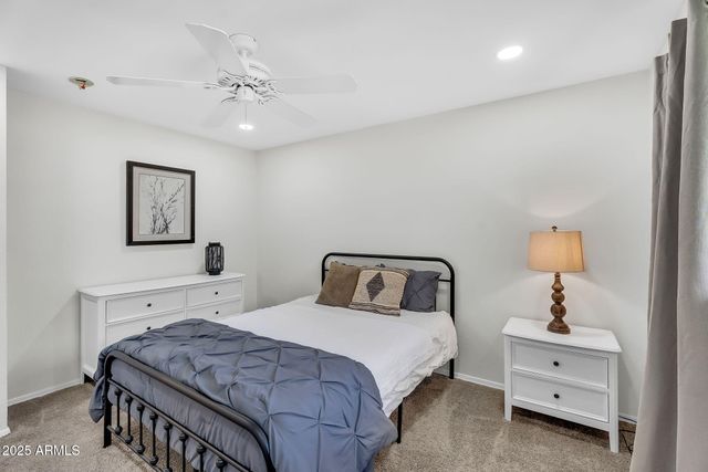 506 E ELLIS Drive, Tempe, AZ 85282