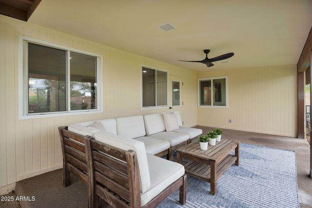 506 E ELLIS Drive, Tempe, AZ 85282