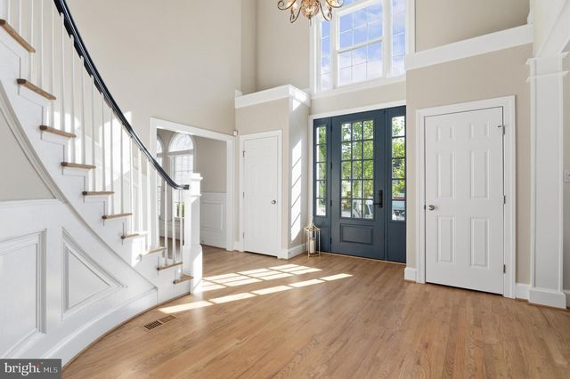 7009 SYMPHONY CT, Mclean, VA 22101