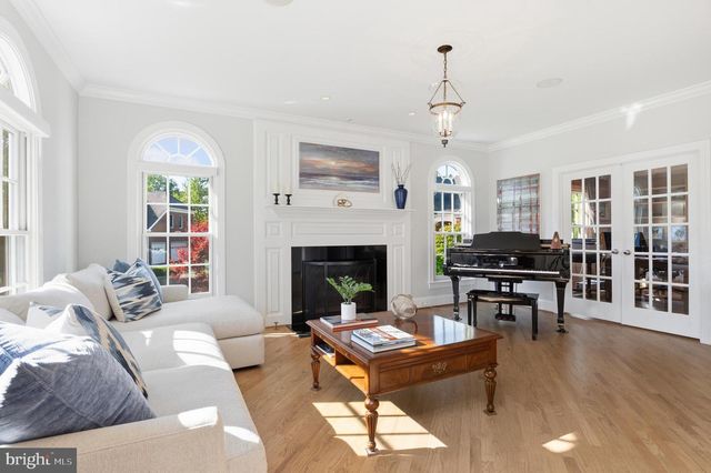 7009 SYMPHONY CT, Mclean, VA 22101