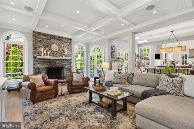 7009 SYMPHONY CT, Mclean, VA 22101