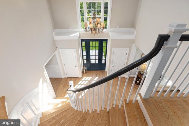 7009 SYMPHONY CT, Mclean, VA 22101