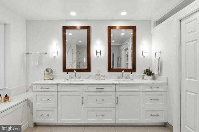 7009 SYMPHONY CT, Mclean, VA 22101