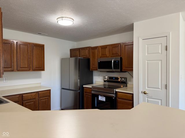 8551 Buffalo Ridge Drive, Indianapolis, IN 46227