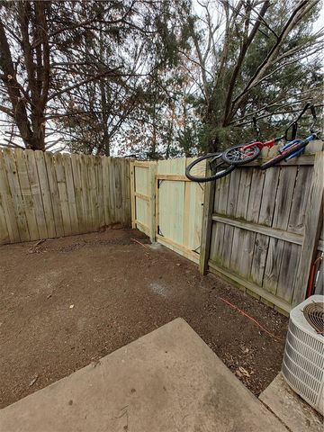 9 Rainsong Street, Farmington, AR 72730