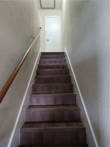 9 Rainsong Street, Farmington, AR 72730