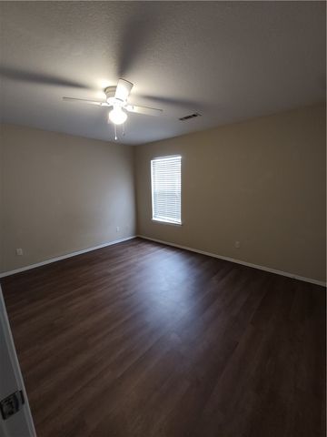 9 Rainsong Street, Farmington, AR 72730