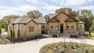 325 WILKES MANOR WAY, Savannah, TN 38372