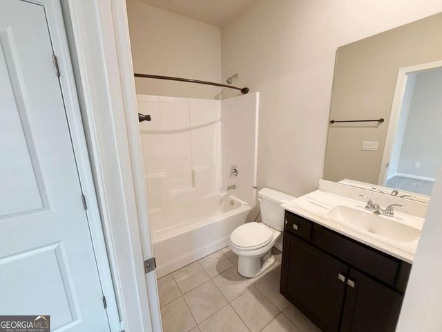5296 Cheval Rue Court, Suwanee, GA 30024