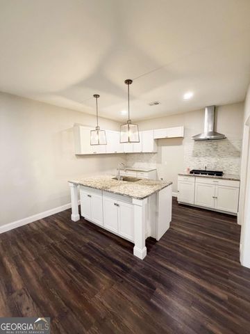 5296 Cheval Rue Court, Suwanee, GA 30024