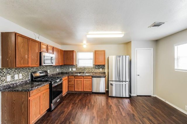 3407 Dartmouth Field Lane, Fresno, TX 77545