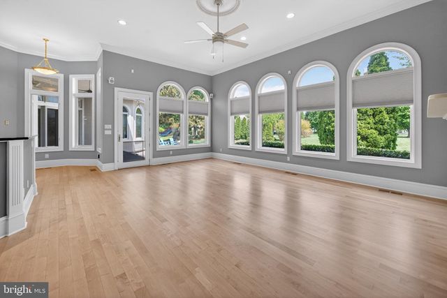 2855 COX NECK RD, Chester, MD 21619