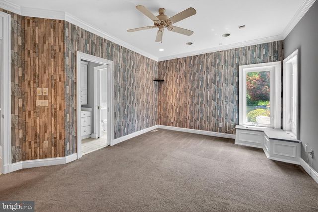 2855 COX NECK RD, Chester, MD 21619