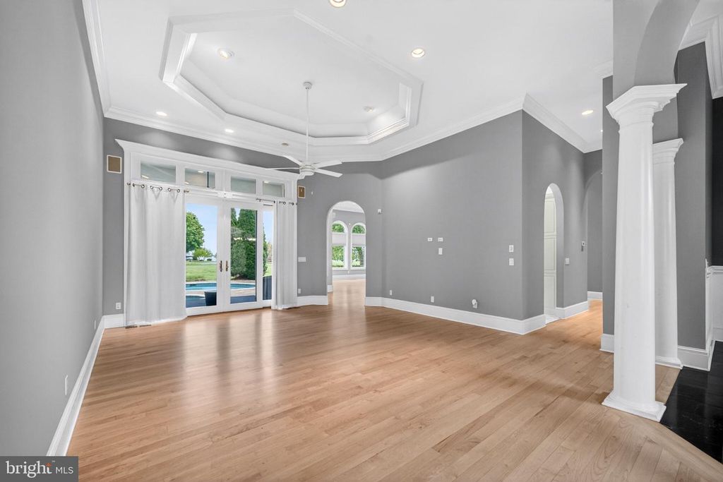 Image 16 of property listing at 2855 COX NECK RD, Chester, MD 21619