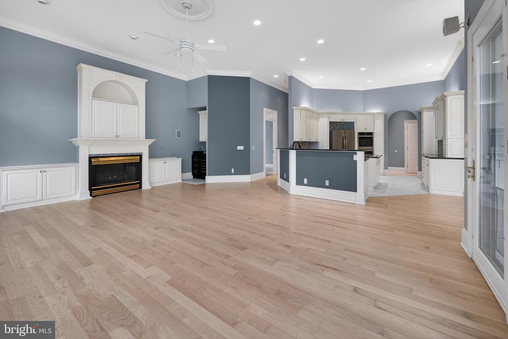 Image 20 of property listing at 2855 COX NECK RD, Chester, MD 21619