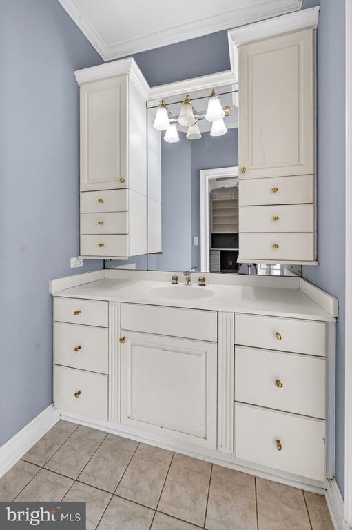 Image 48 of property listing at 2855 COX NECK RD, Chester, MD 21619