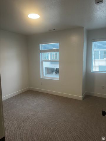 15 S LUNAR WAY, Mapleton, UT 84664