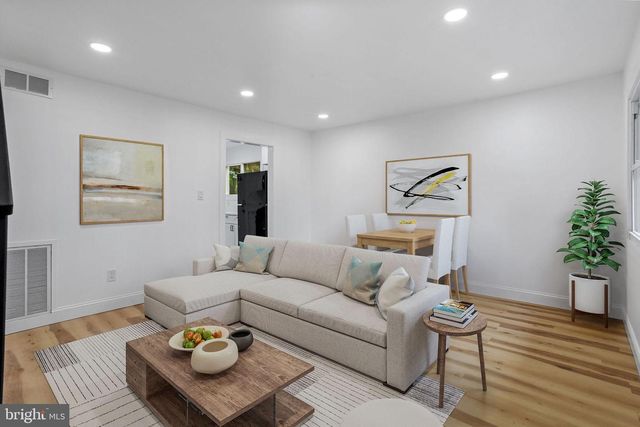 49 FARRELL AVE, Ewing, NJ 08618
