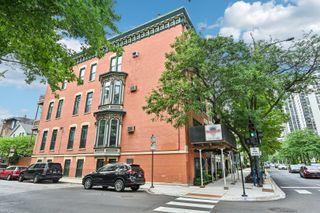 1400 N La Salle Street 3N, Chicago, IL 60610