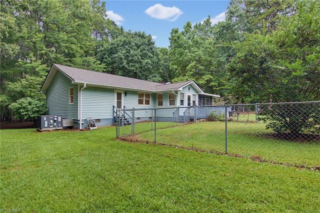 6744 McPherson Clay Road, Liberty, NC 27298