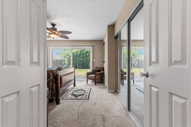 2810 Bogdan Ct, Sacramento, CA 95827