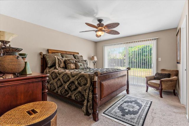 2810 Bogdan Ct, Sacramento, CA 95827