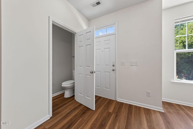 11100 Gwynn Oaks Drive 105, Raleigh, NC 27614