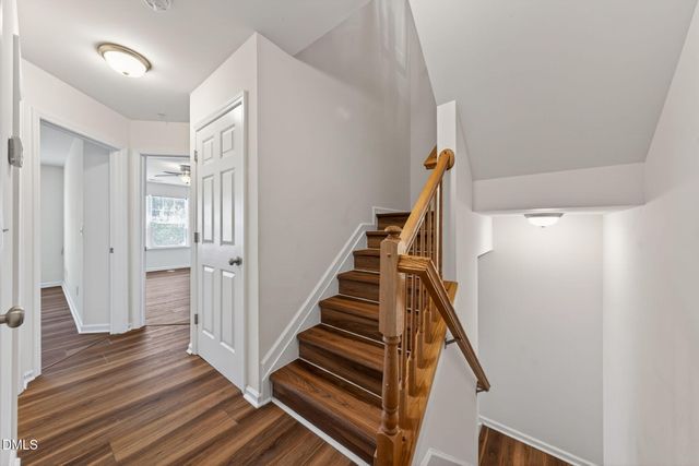 11100 Gwynn Oaks Drive 105, Raleigh, NC 27614