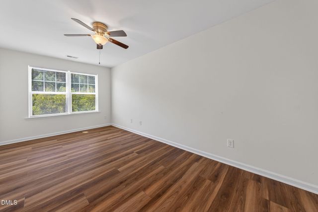 11100 Gwynn Oaks Drive 105, Raleigh, NC 27614