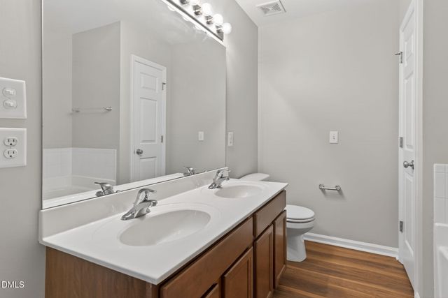 11100 Gwynn Oaks Drive 105, Raleigh, NC 27614