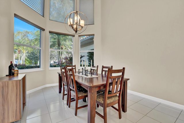 142 Corinthian Circle, Jupiter, FL 33458