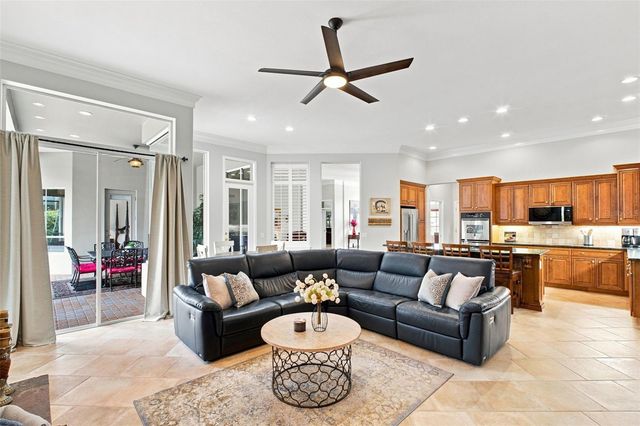 2862 DEER RUN, Tarpon Springs, FL 34688