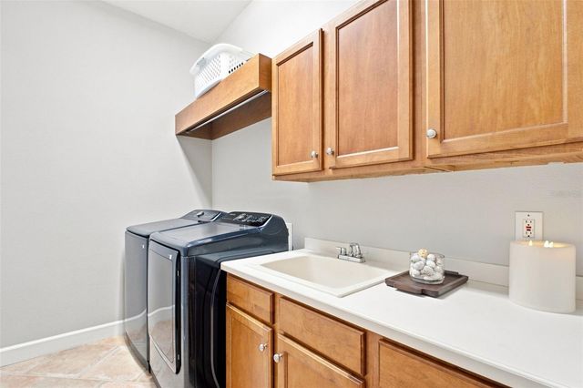 2862 DEER RUN, Tarpon Springs, FL 34688