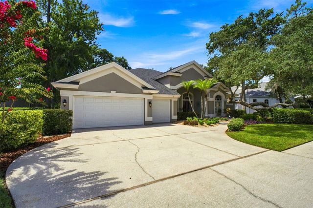 2862 DEER RUN, Tarpon Springs, FL 34688