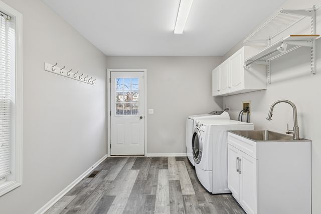 145 S Oakleaf Road, Algonquin, IL 60102