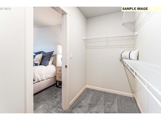 23831 Sw Pensacola Ter, Tualatin, OR 97062