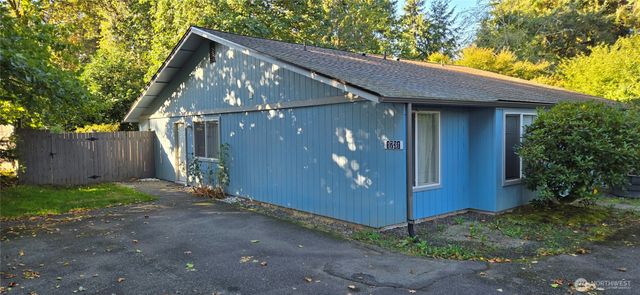 1731 Brawne Avenue NW #B, Olympia, WA 98502