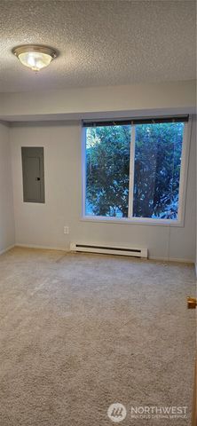 1731 Brawne Avenue NW #B, Olympia, WA 98502