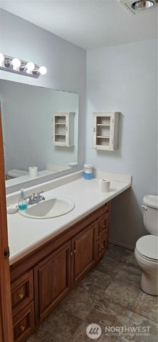 1731 Brawne Avenue NW #B, Olympia, WA 98502