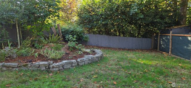 1731 Brawne Avenue NW #B, Olympia, WA 98502