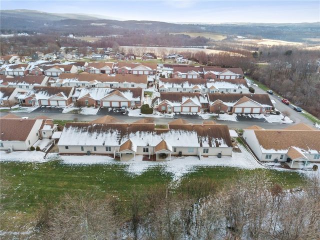 788 Everview Ln, Derry Twp, PA 15627