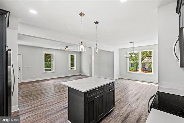 207 LINCOLN, Colonial Beach, VA 22443